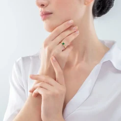 COEUR DE LION Coeur Essentials-Brillanter quadratischer kleiner Ring Gold Dunkelgrün