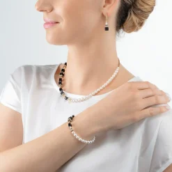 COEUR DE LION Geocube® Echtstein-Geocube® Precious Fusion Pearls Halskette Schwarz-Gold