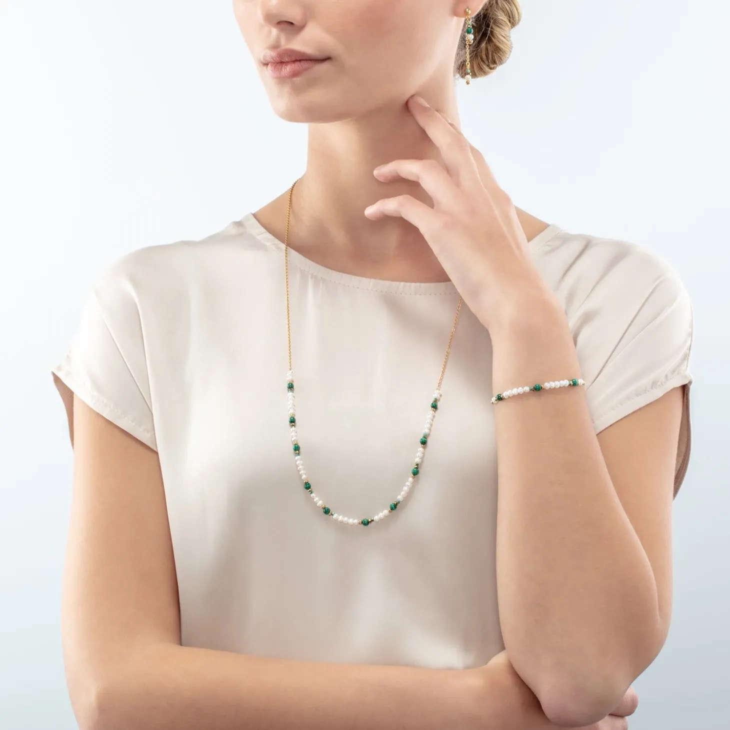 COEUR DE LION Hochzeit-Harmonie-Halskette, Süßwasserperlen, Malachit und Gold